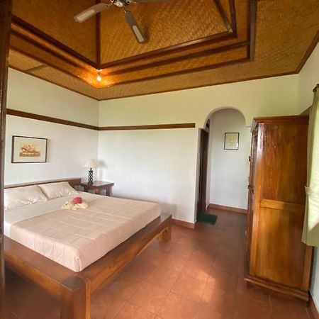 Geriasemalung Hotel Karangasem Buitenkant foto